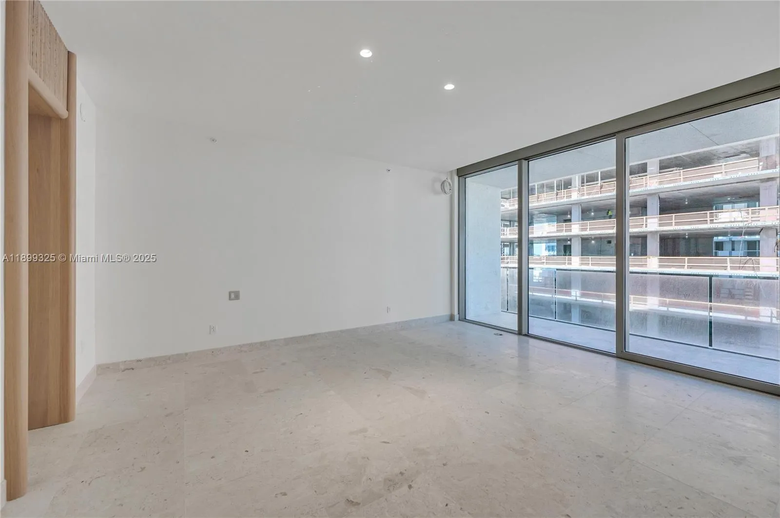9149 Collins Ave, #602