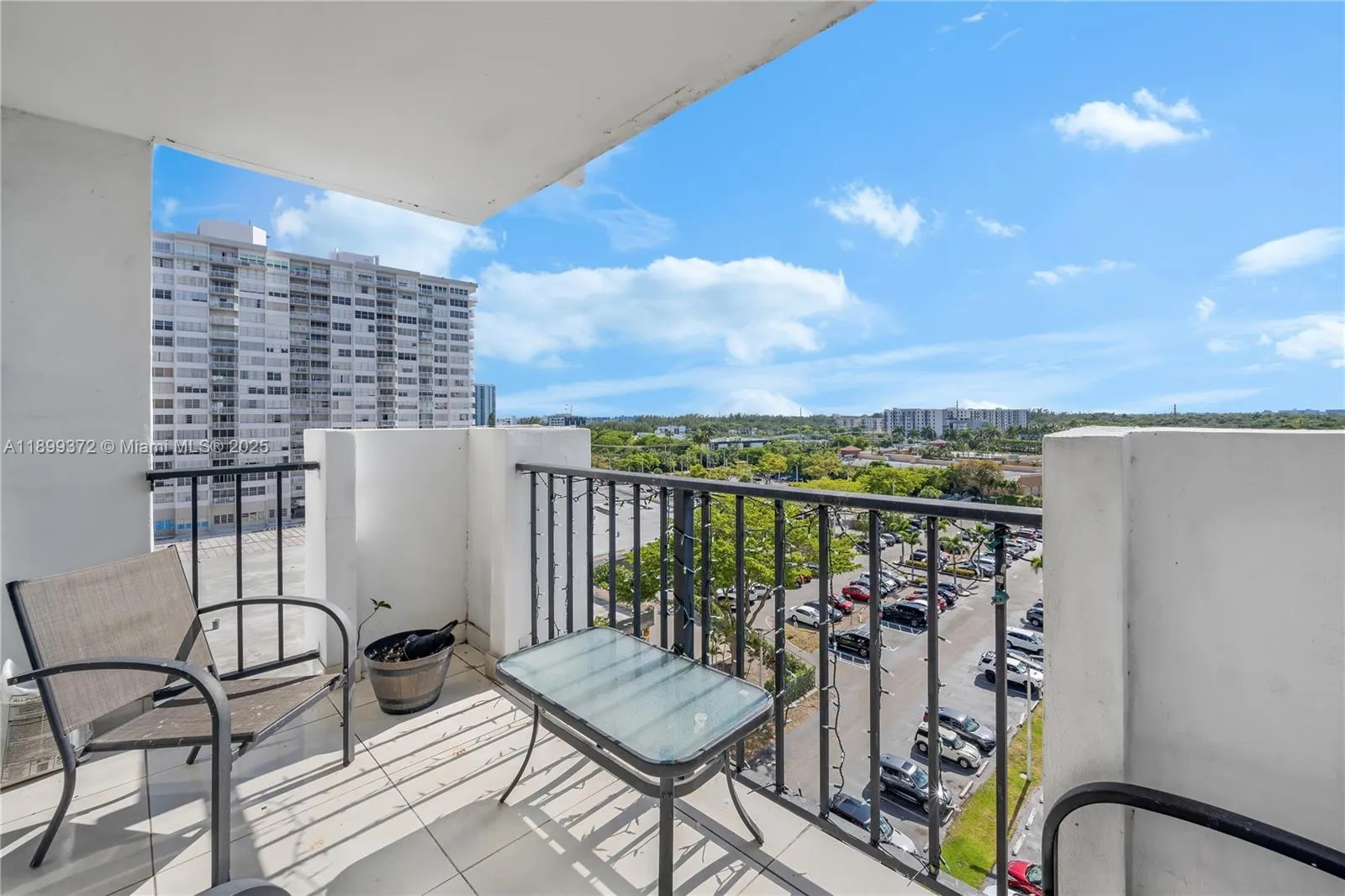 2750 NE 183rd St, #804