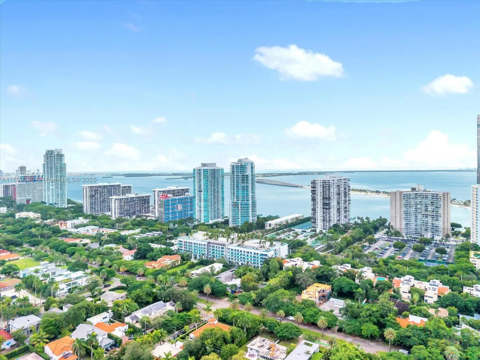 2127 Brickell Ave, #2005