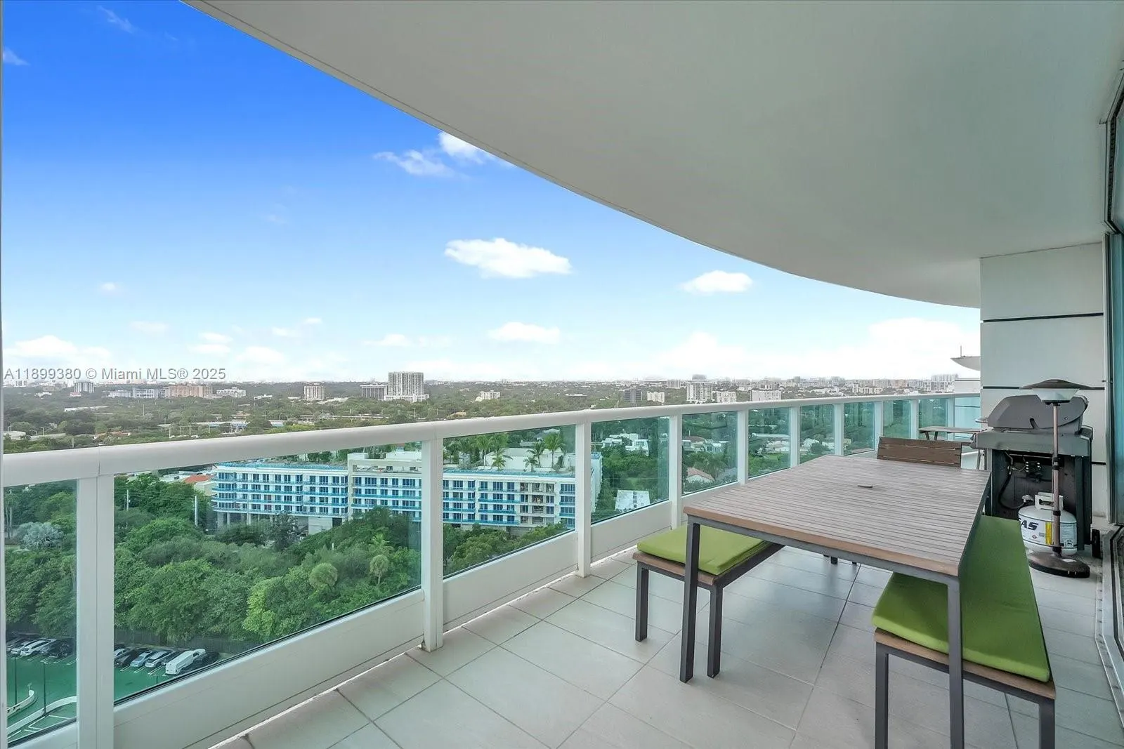 2127 Brickell Ave, #2005
