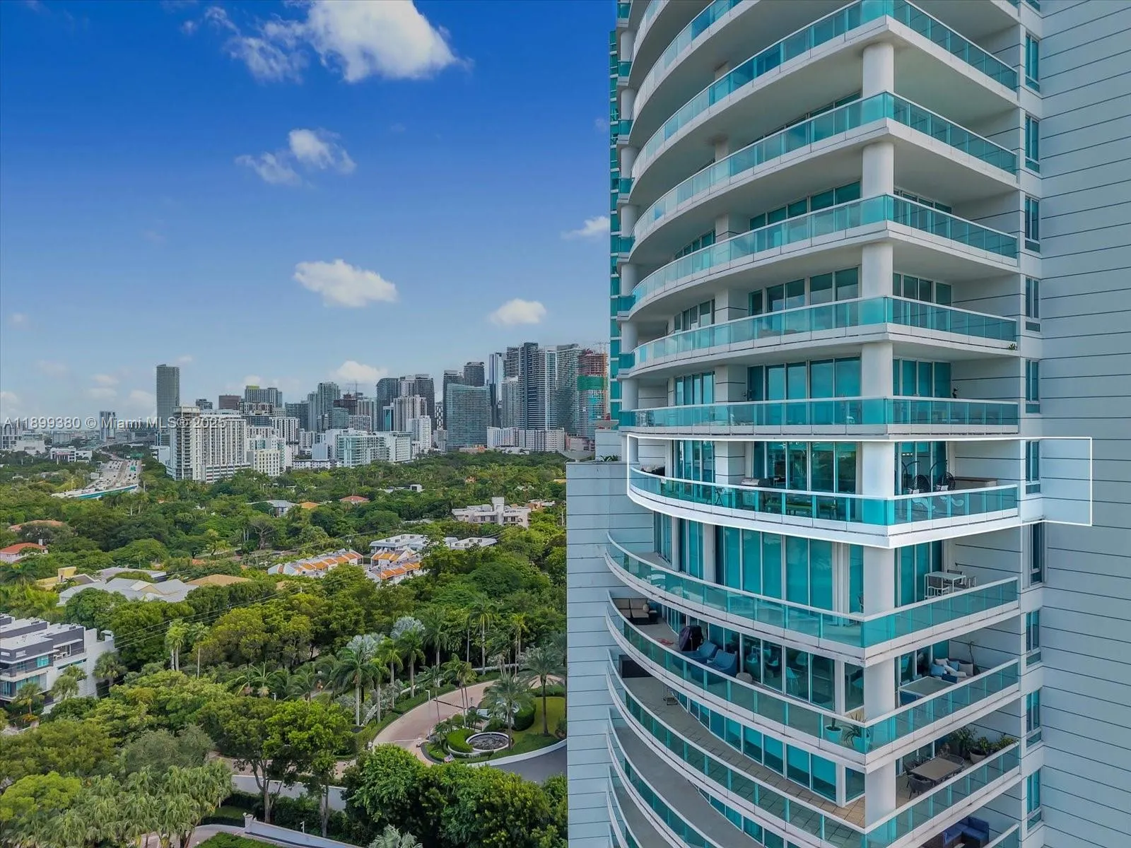 2127 Brickell Ave, #2005