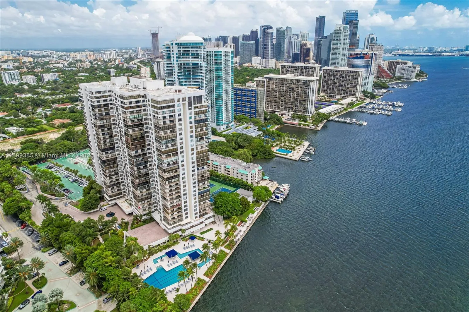 2333 Brickell Ave, #PH208