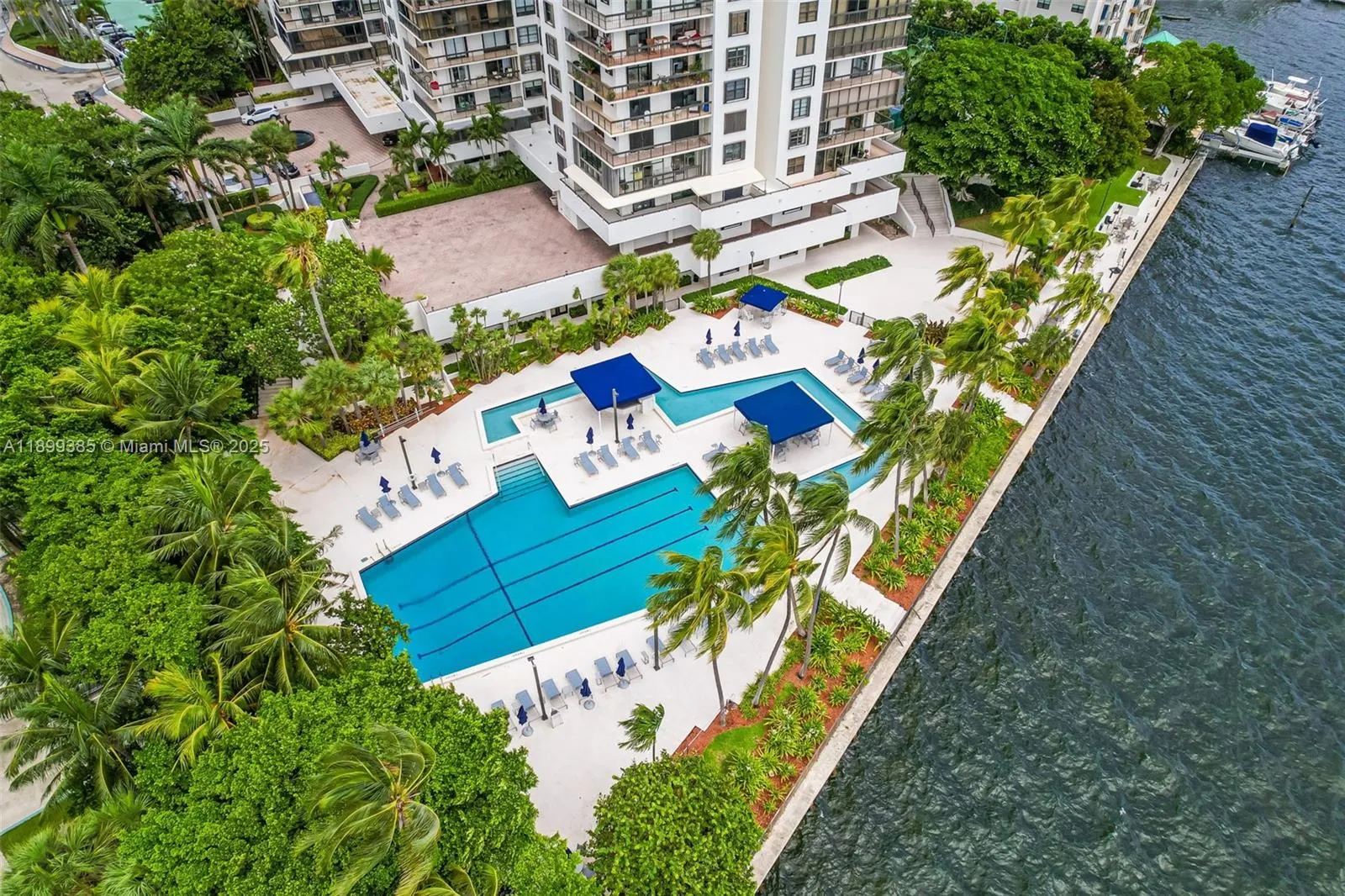 2333 Brickell Ave, #PH208