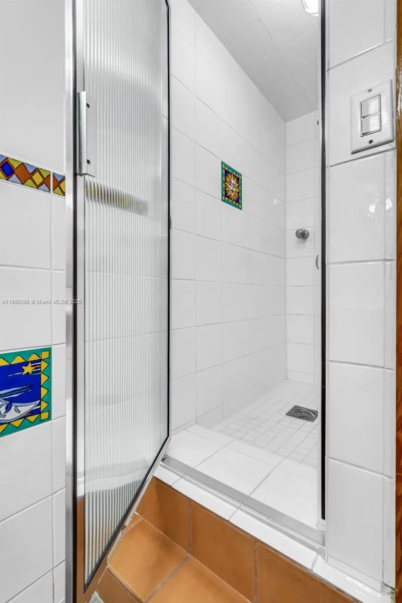 2333 Brickell Ave, #PH208