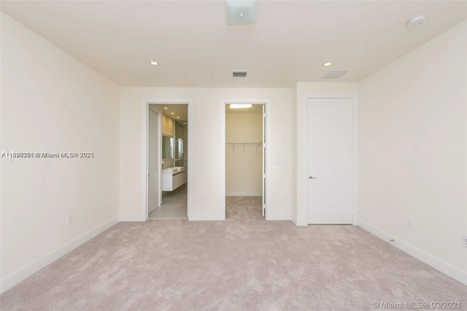 6310 NW 103rd Pl, #104