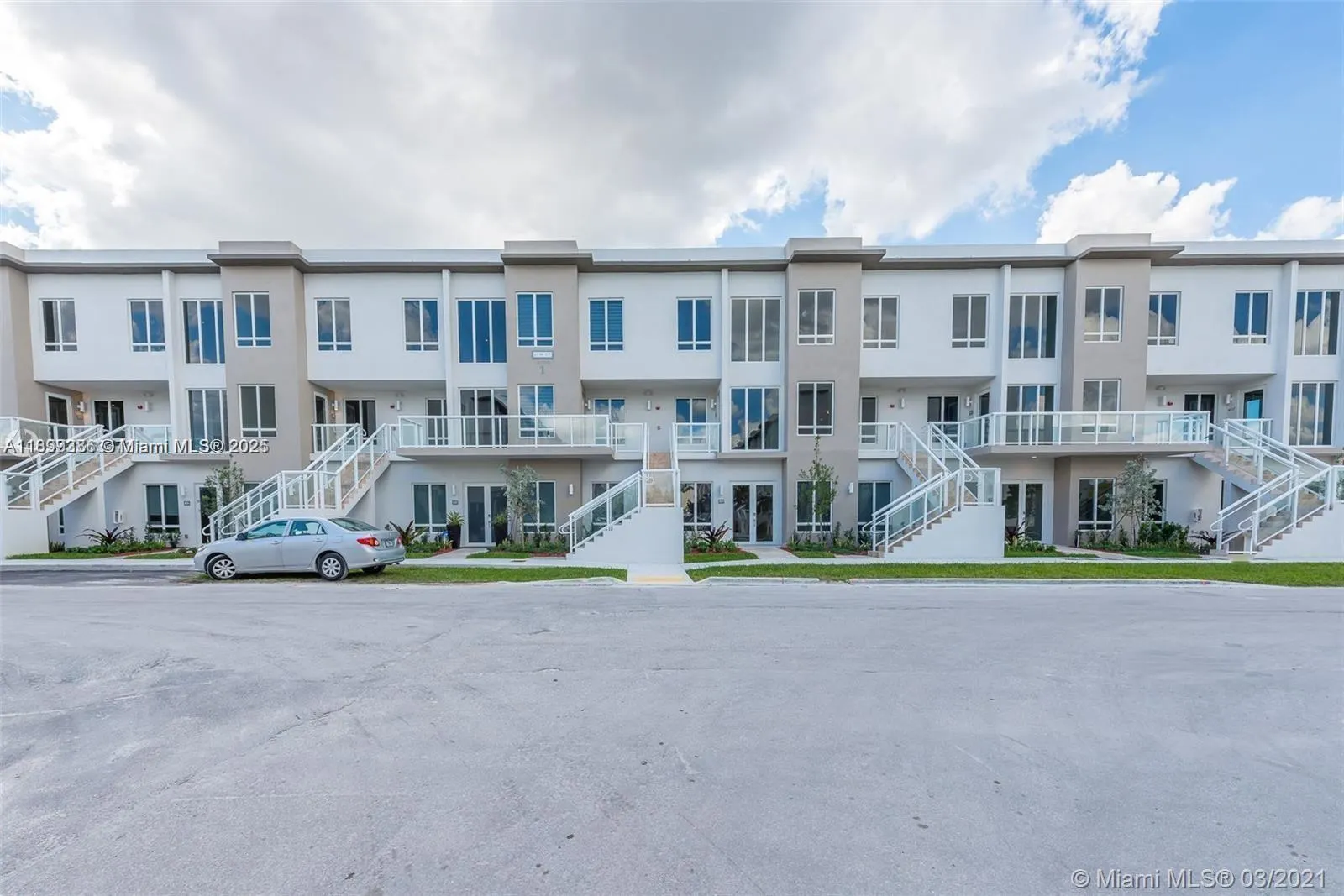 6310 NW 103rd Pl, #104