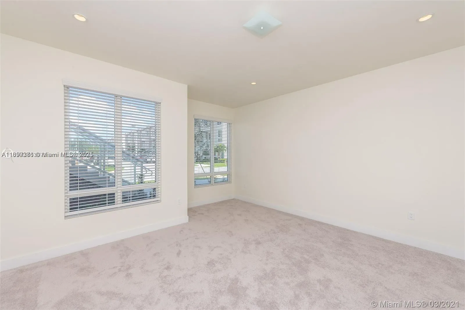 6310 NW 103rd Pl, #104