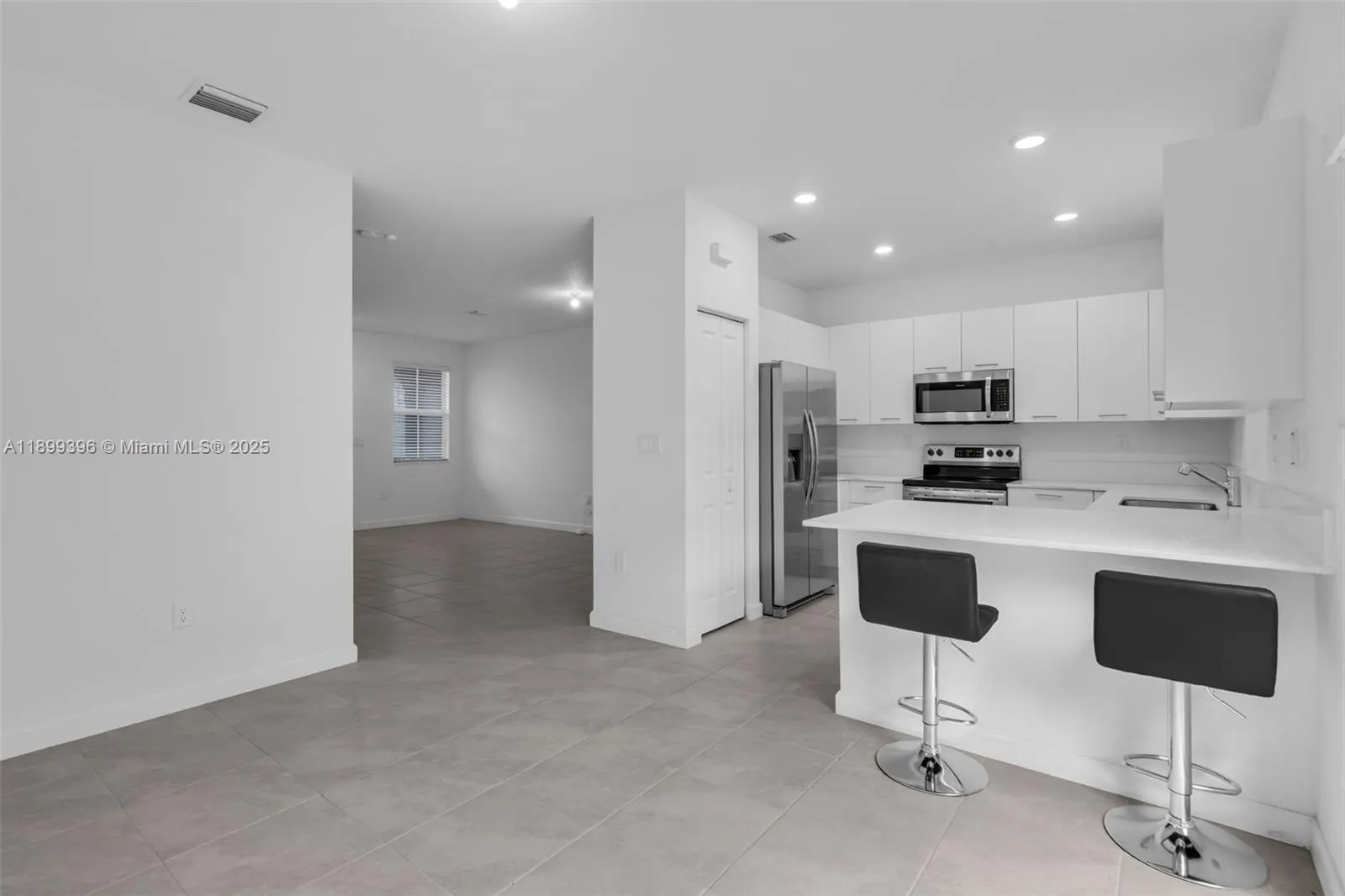 12523 NW 24th Ave