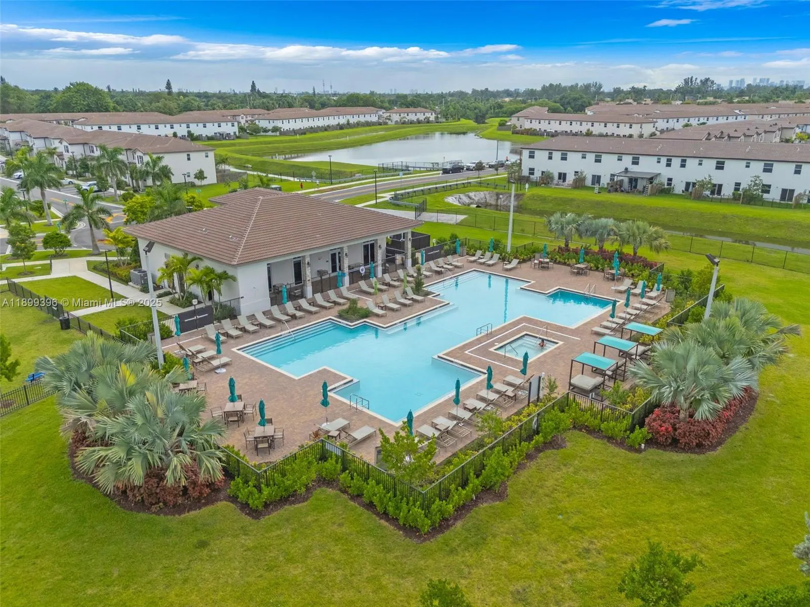 12523 NW 24th Ave