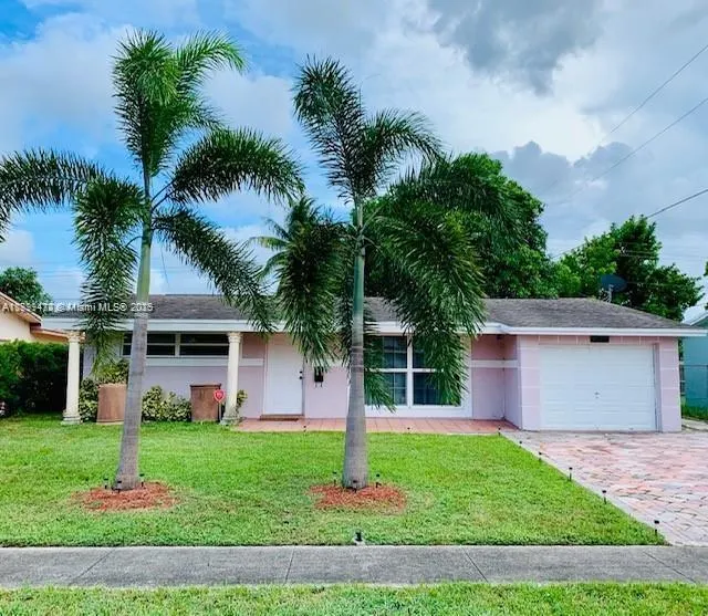 6720 NW 28th St