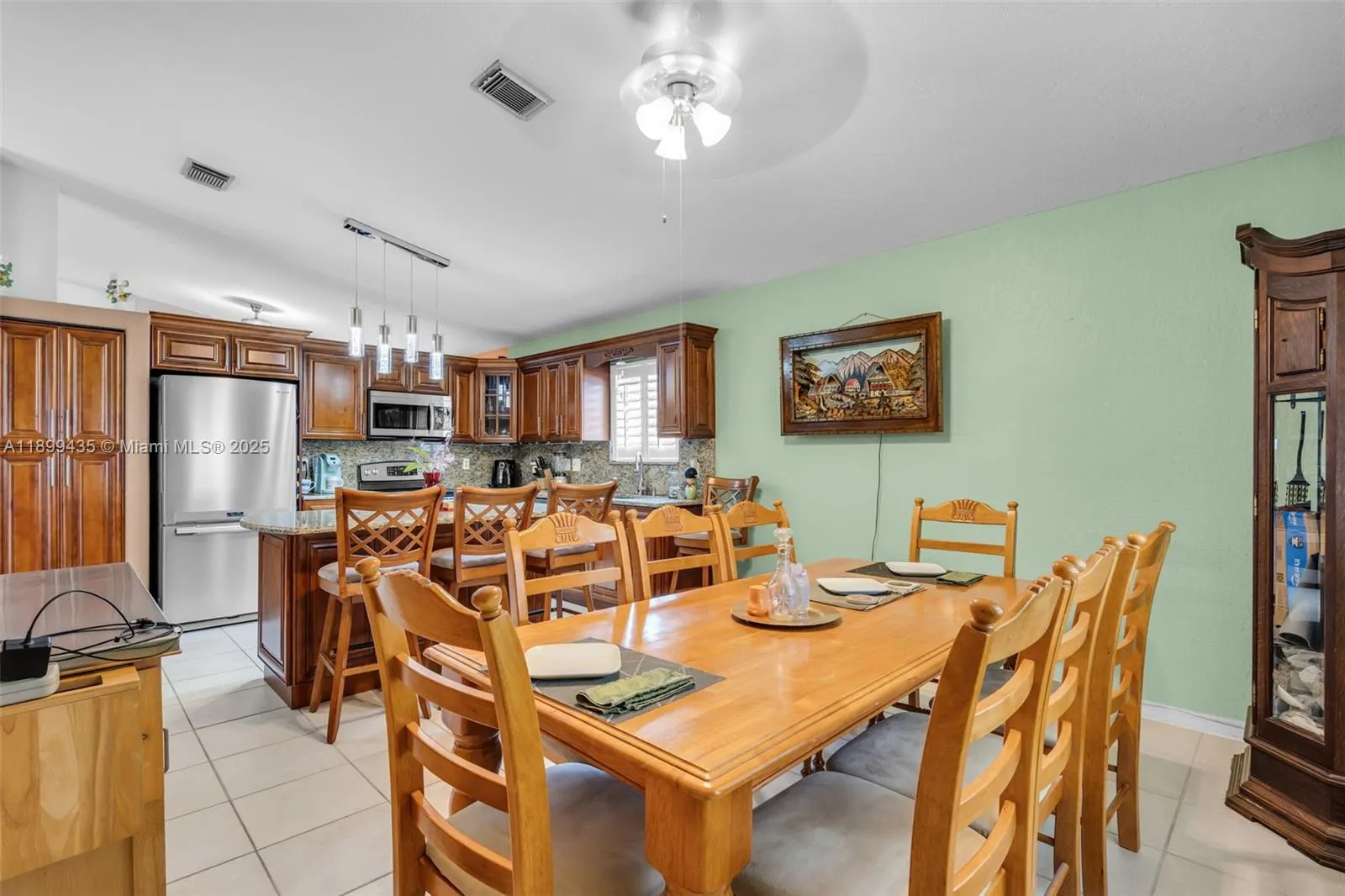 7967 NW 186th Ter