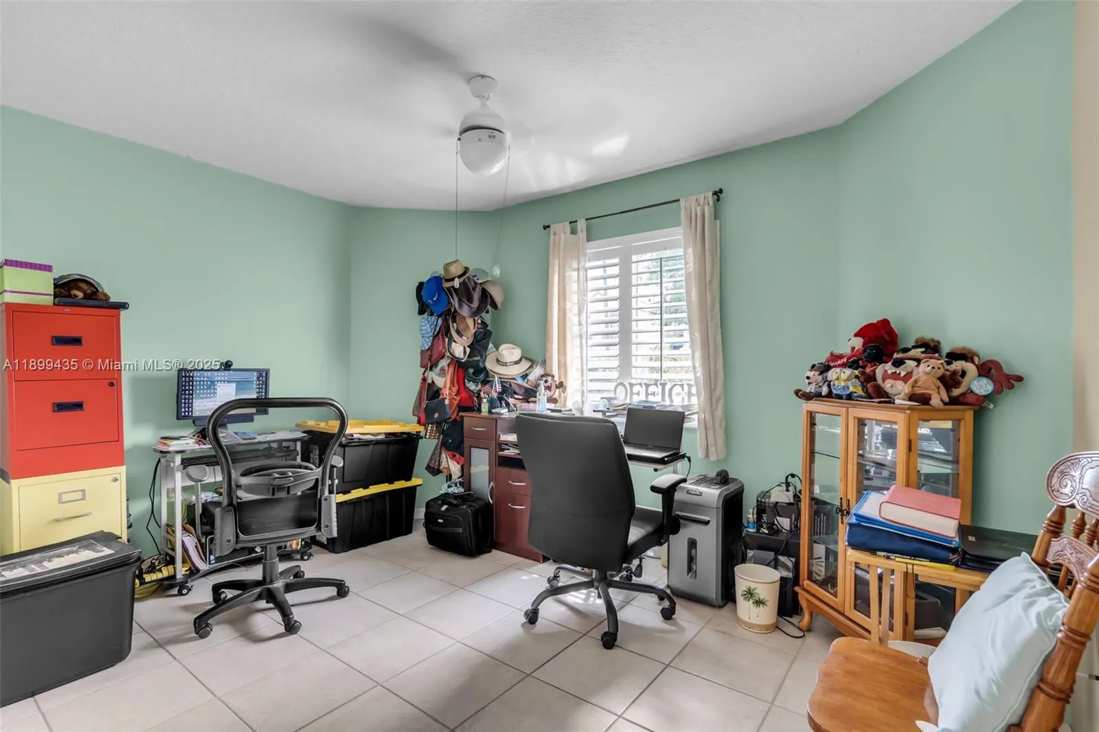 7967 NW 186th Ter