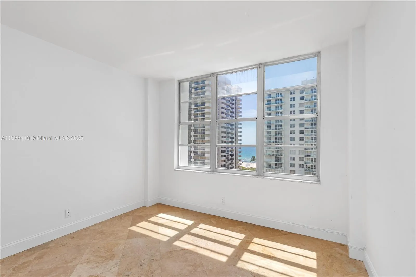 5700 Collins, #10D