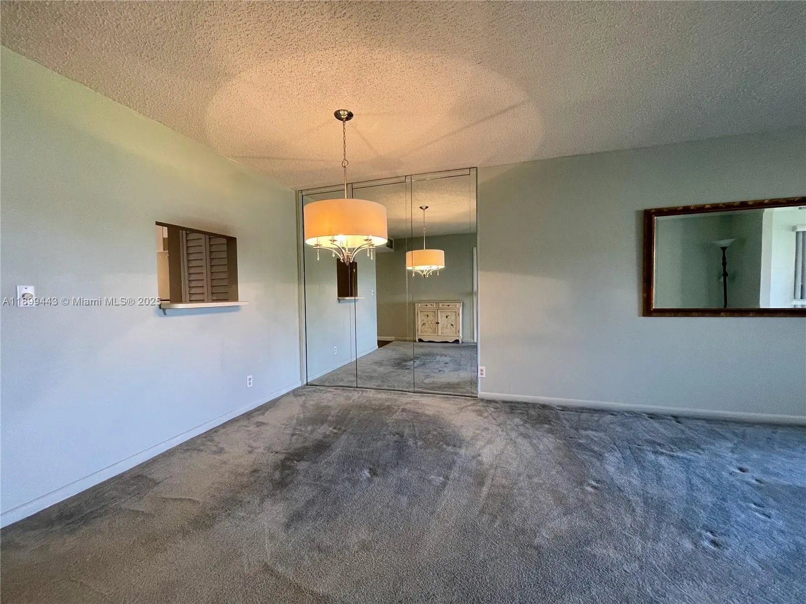 10123 Sunrise Lakes Blvd, #208