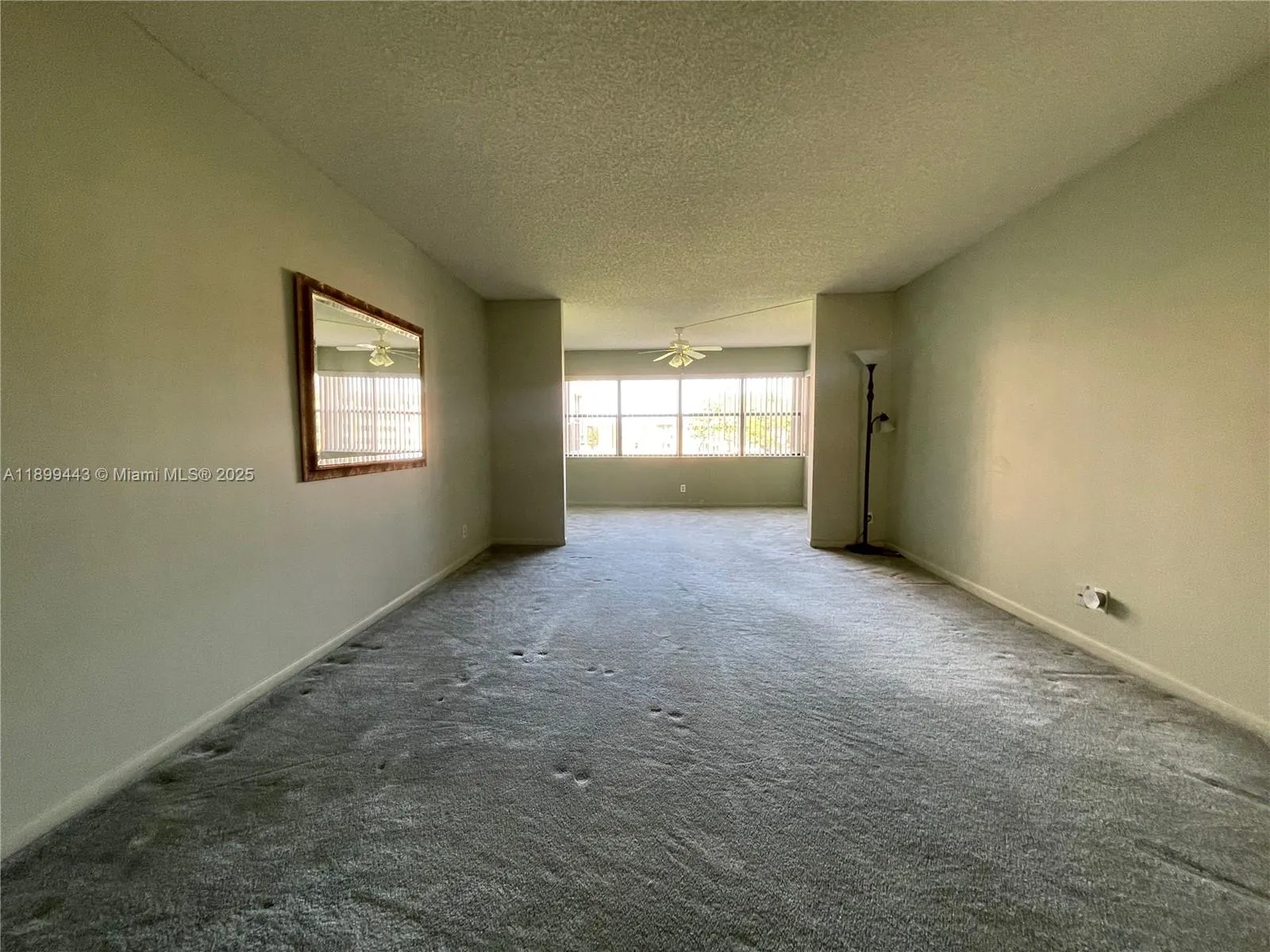 10123 Sunrise Lakes Blvd, #208