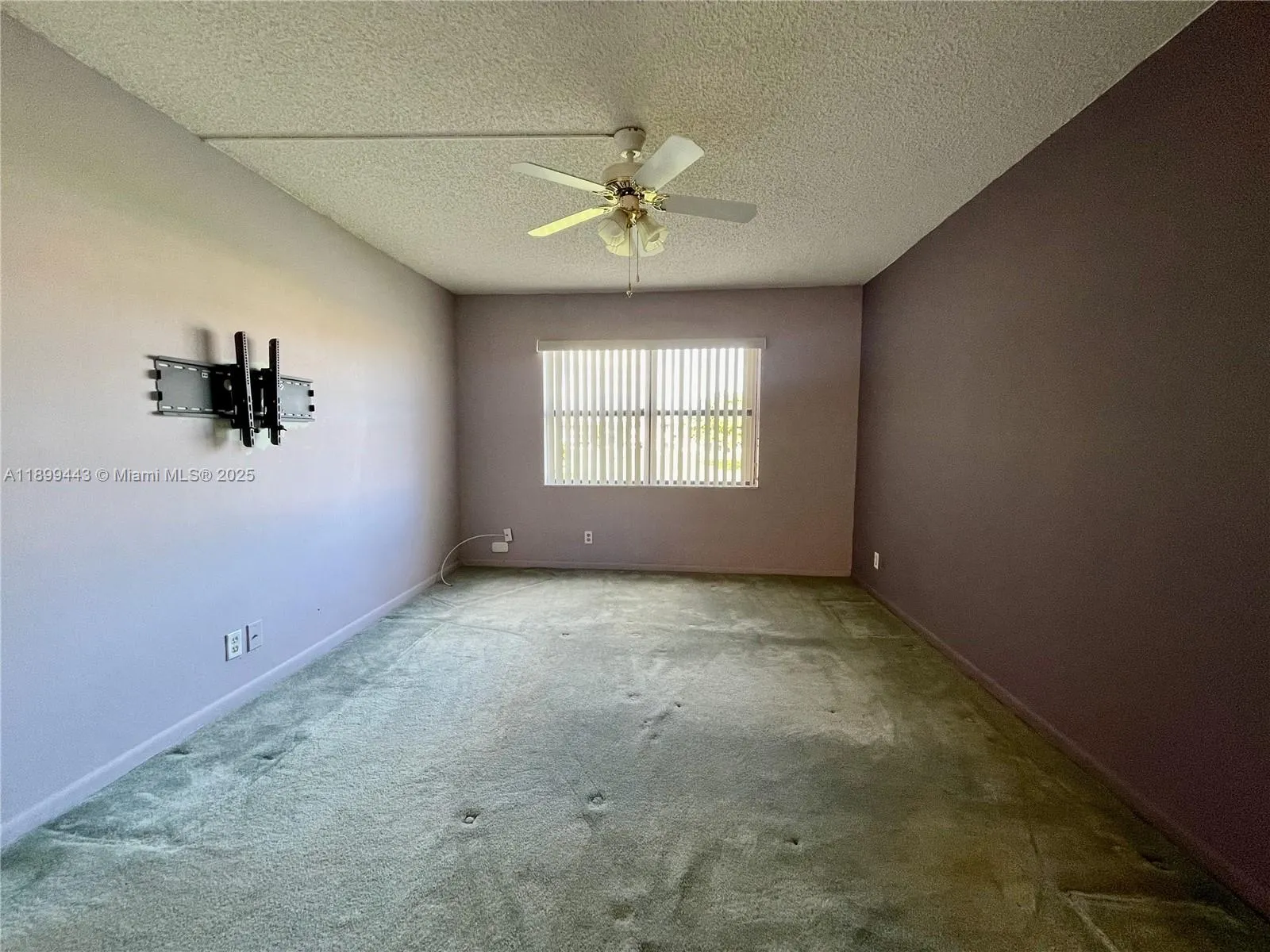 10123 Sunrise Lakes Blvd, #208