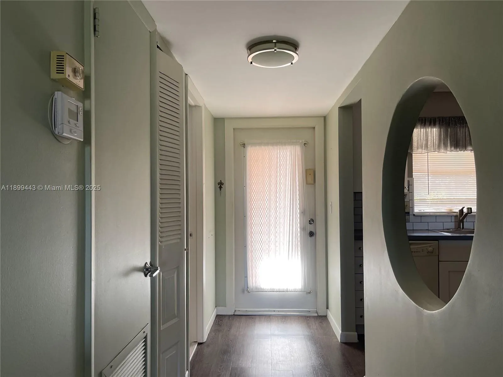10123 Sunrise Lakes Blvd, #208