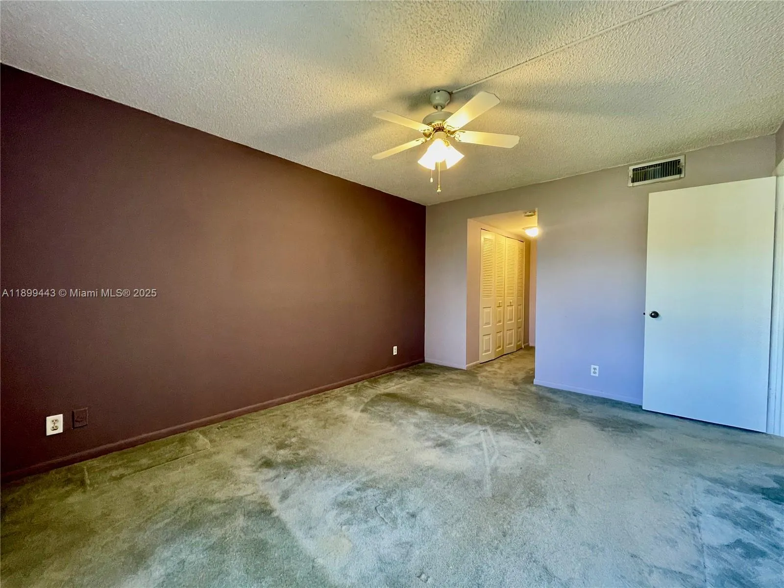 10123 Sunrise Lakes Blvd, #208