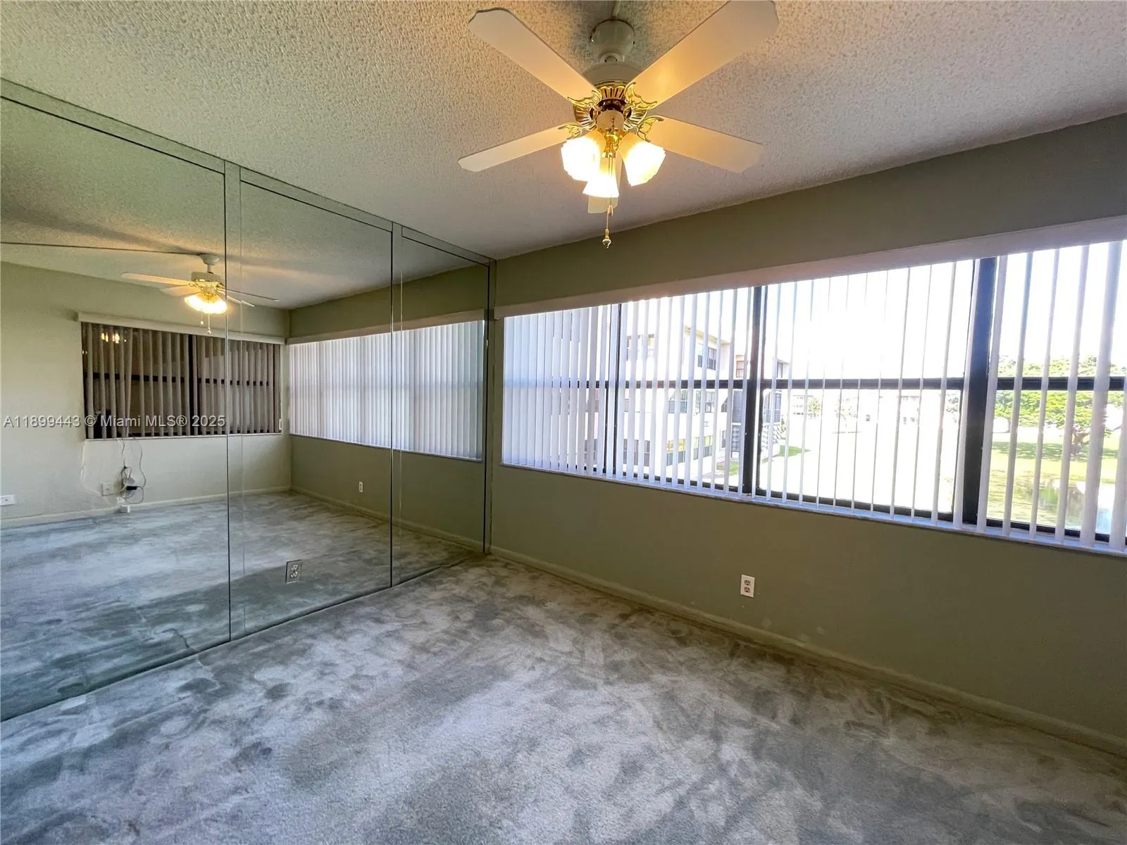 10123 Sunrise Lakes Blvd, #208
