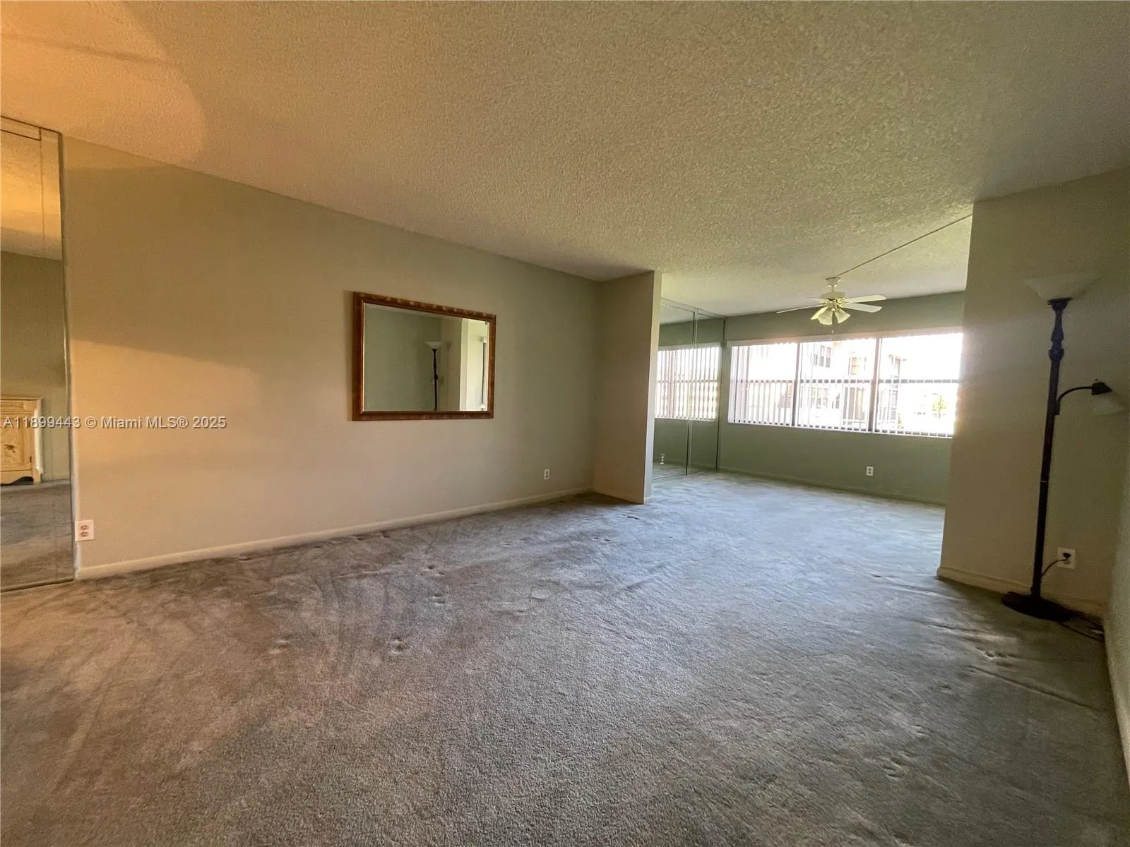 10123 Sunrise Lakes Blvd, #208