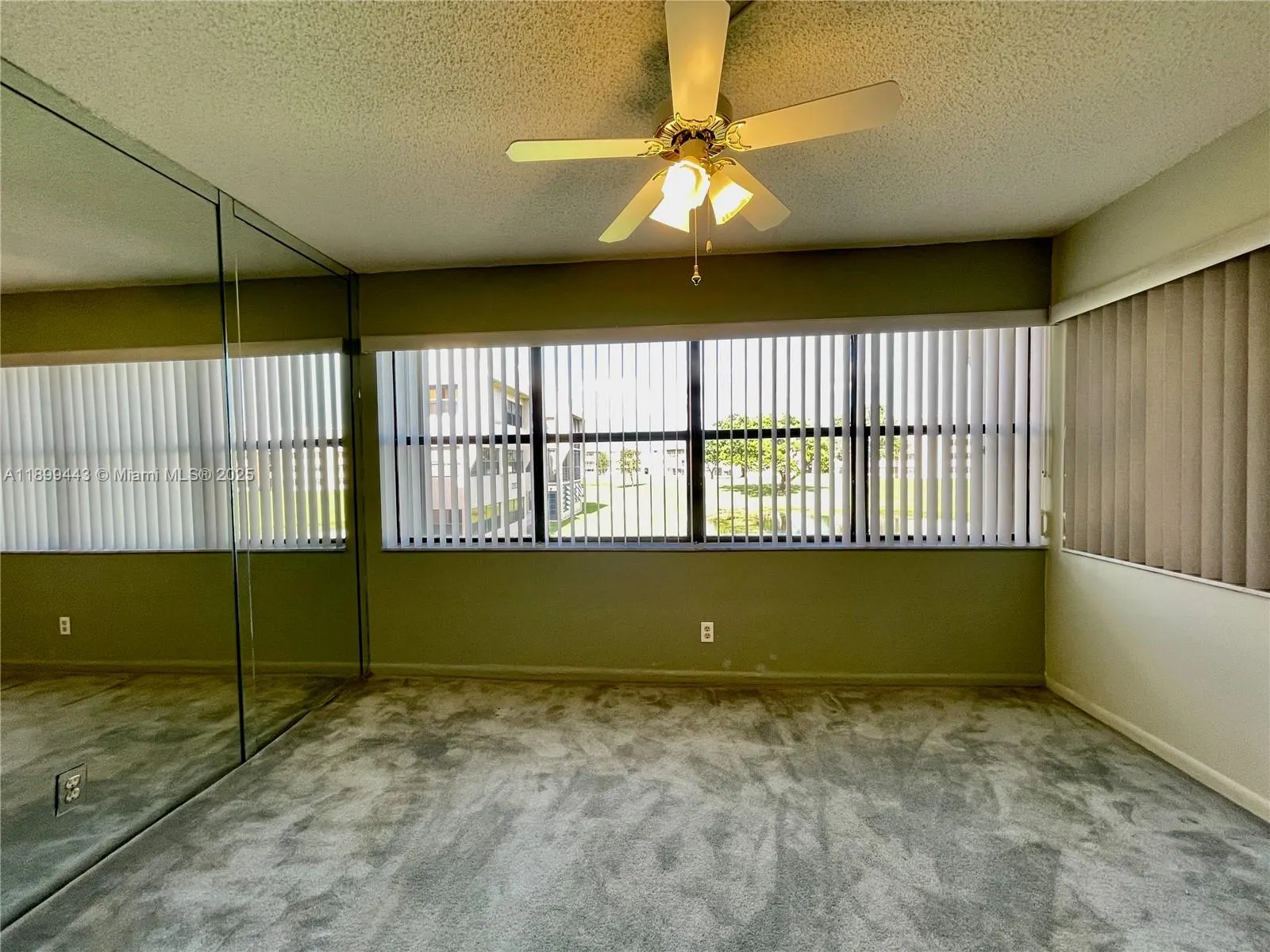 10123 Sunrise Lakes Blvd, #208