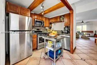 6709 N Kendall Dr, #219