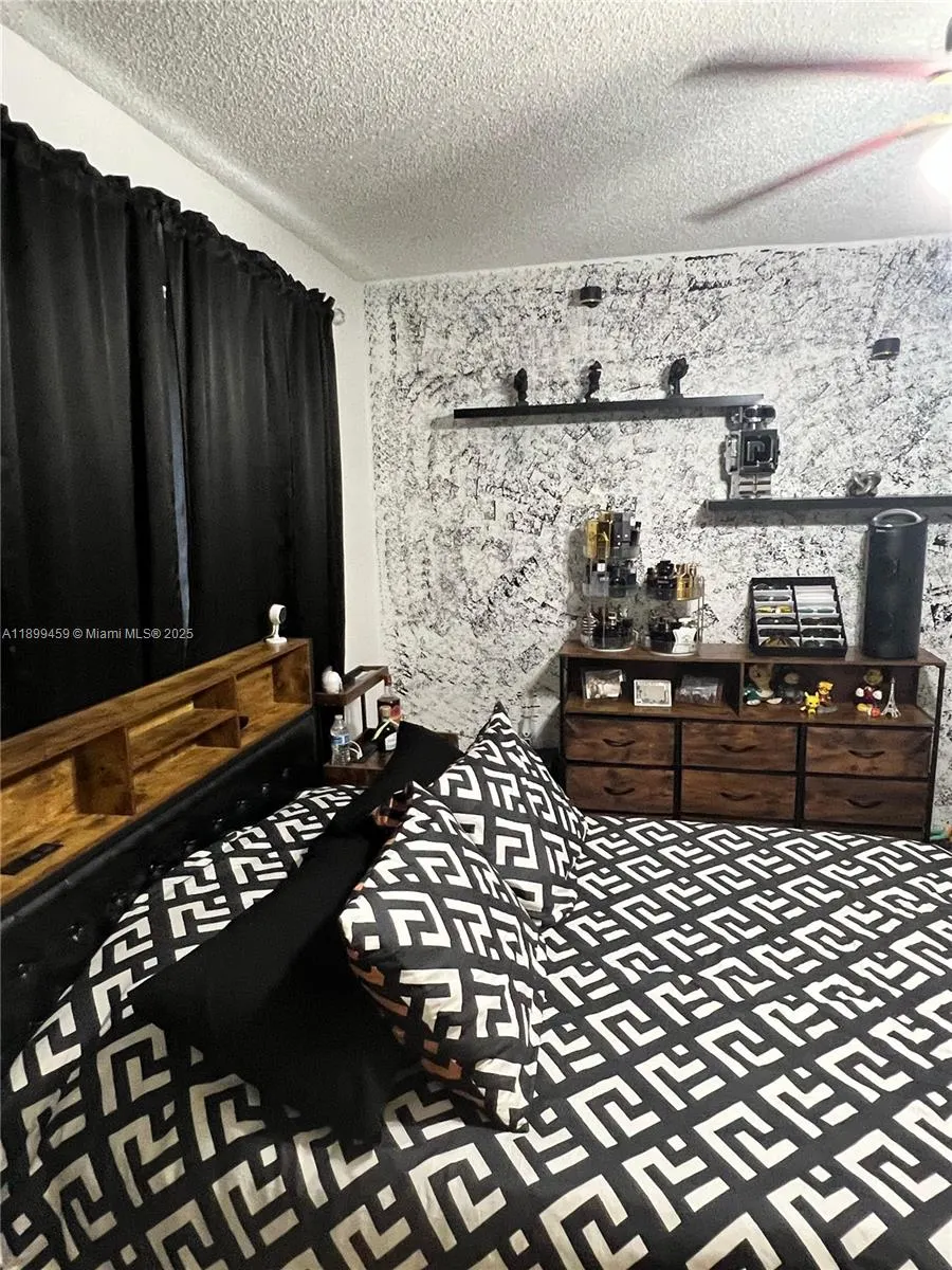 431 NW 82nd Ave, #909