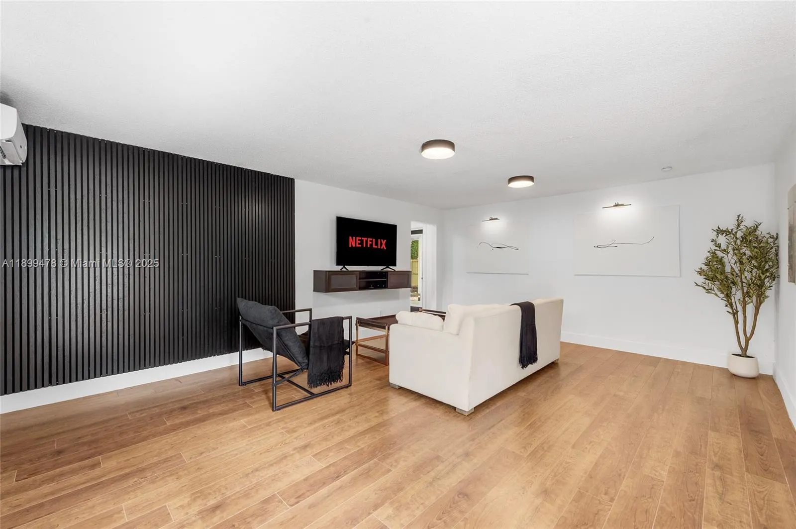 485 NW 132nd St