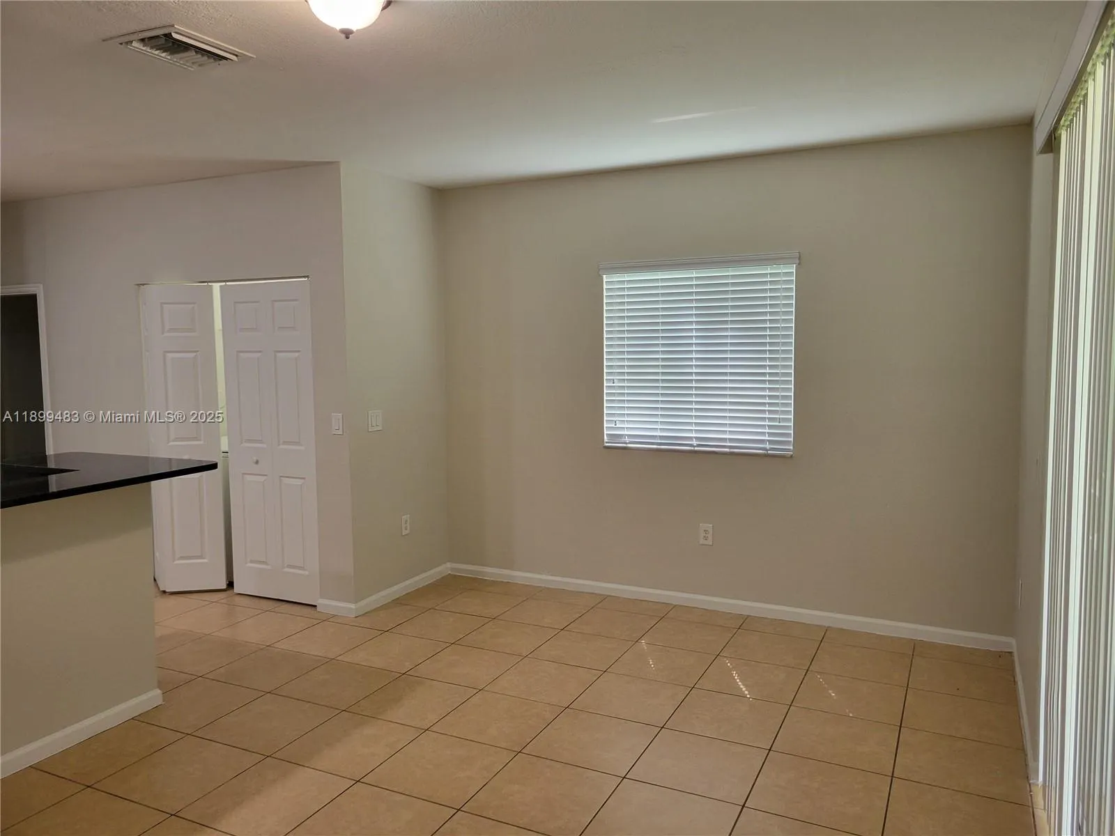 2556 SW 83rd Ave, #101