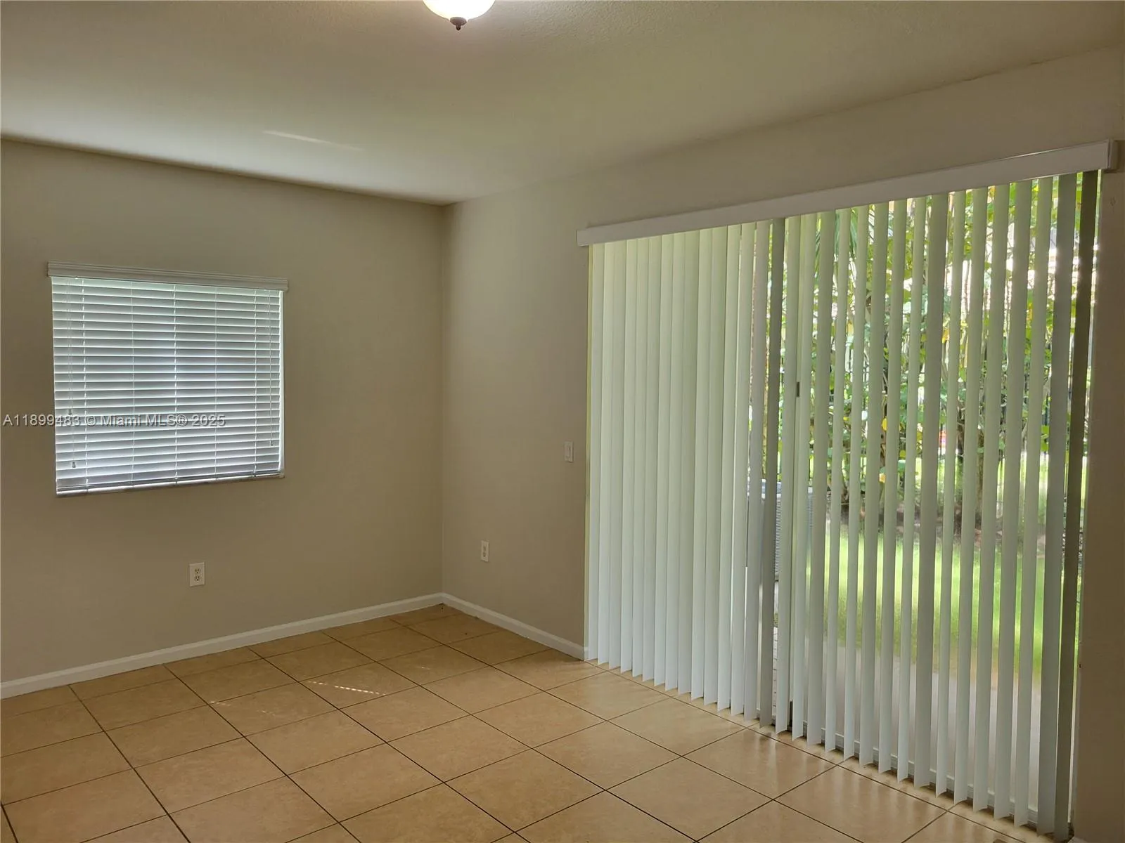 2556 SW 83rd Ave, #101