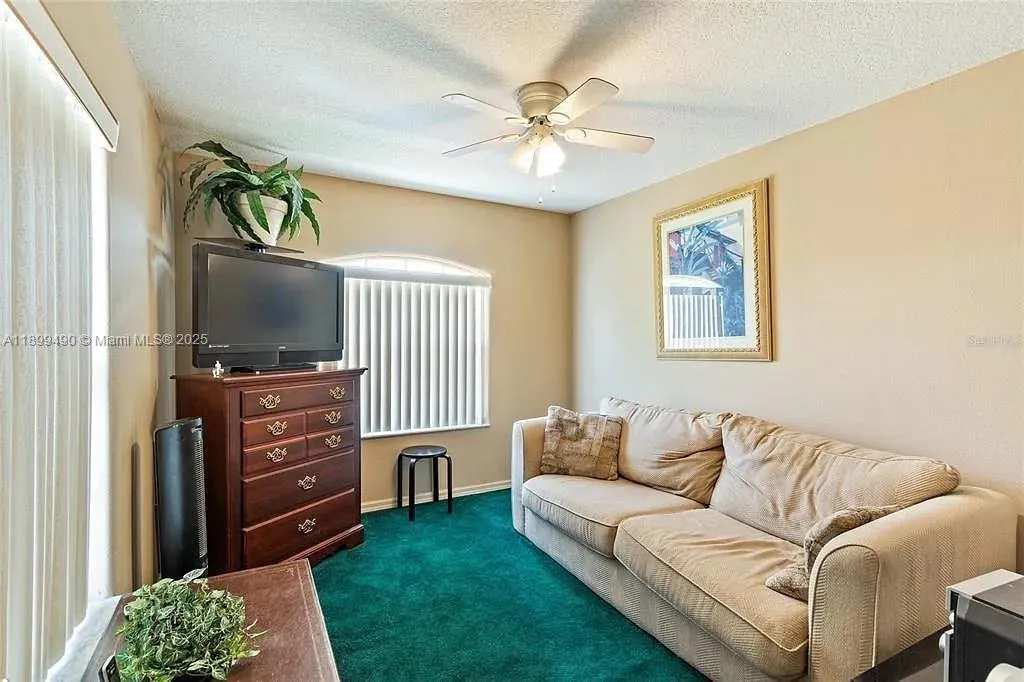 417 Vista Loop