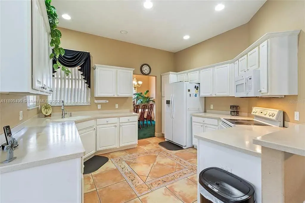 417 Vista Loop