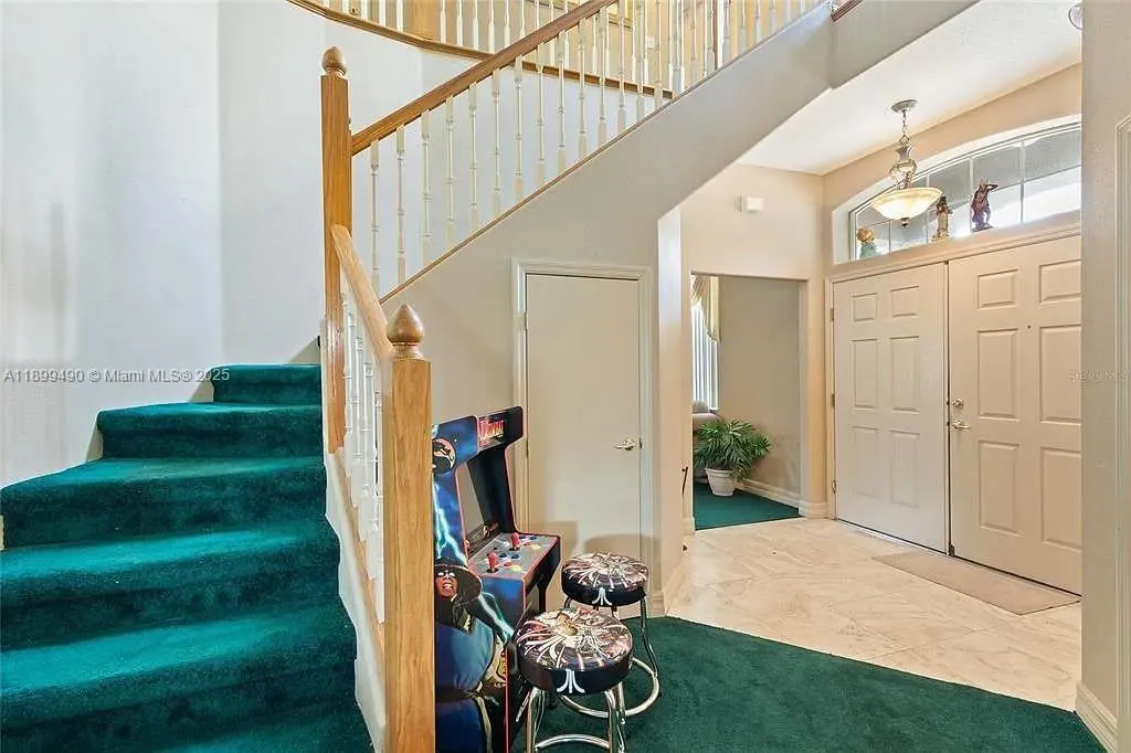 417 Vista Loop