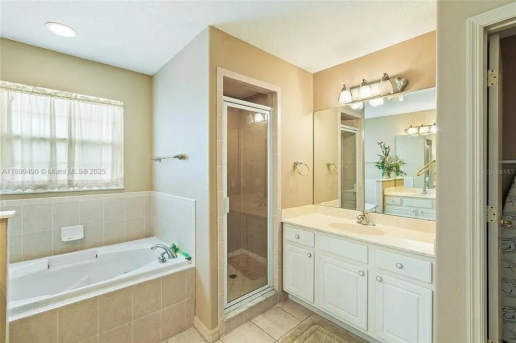 417 Vista Loop