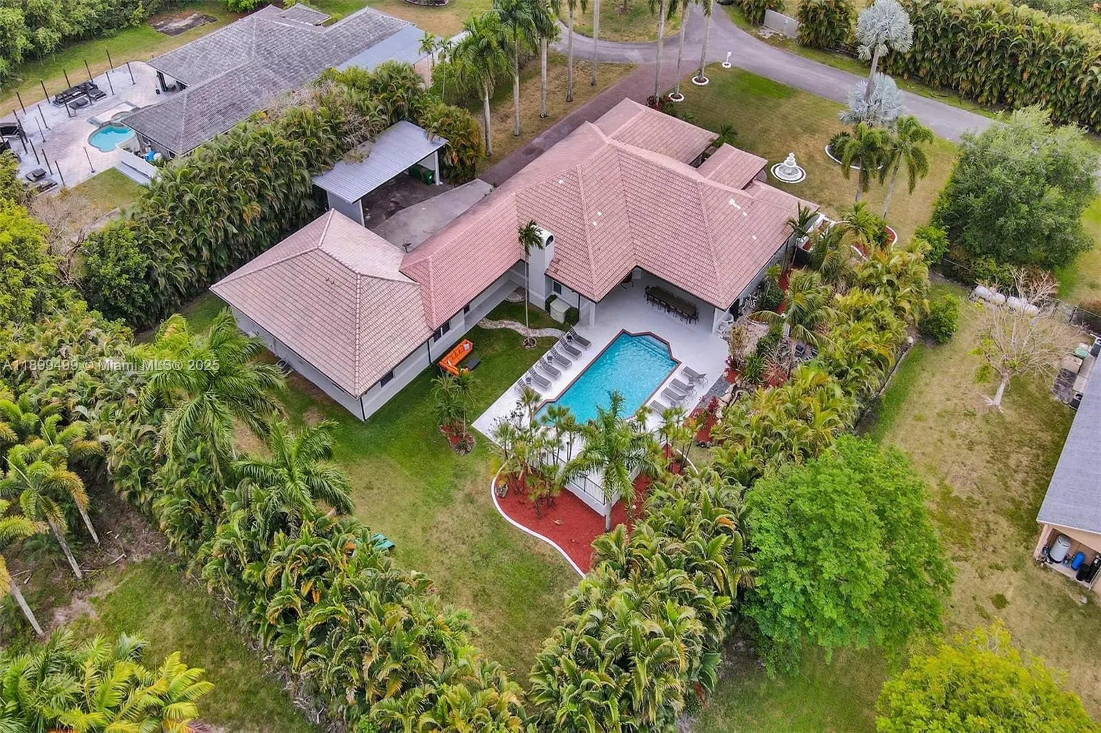 3152 SW 147th Ave