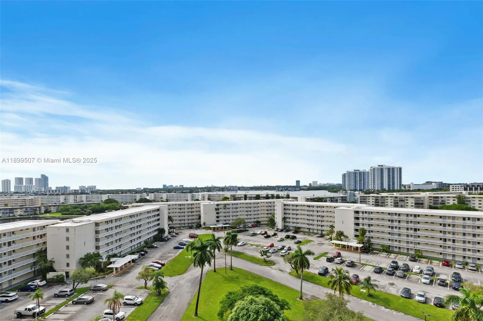 18021 Biscayne Blvd, #1003