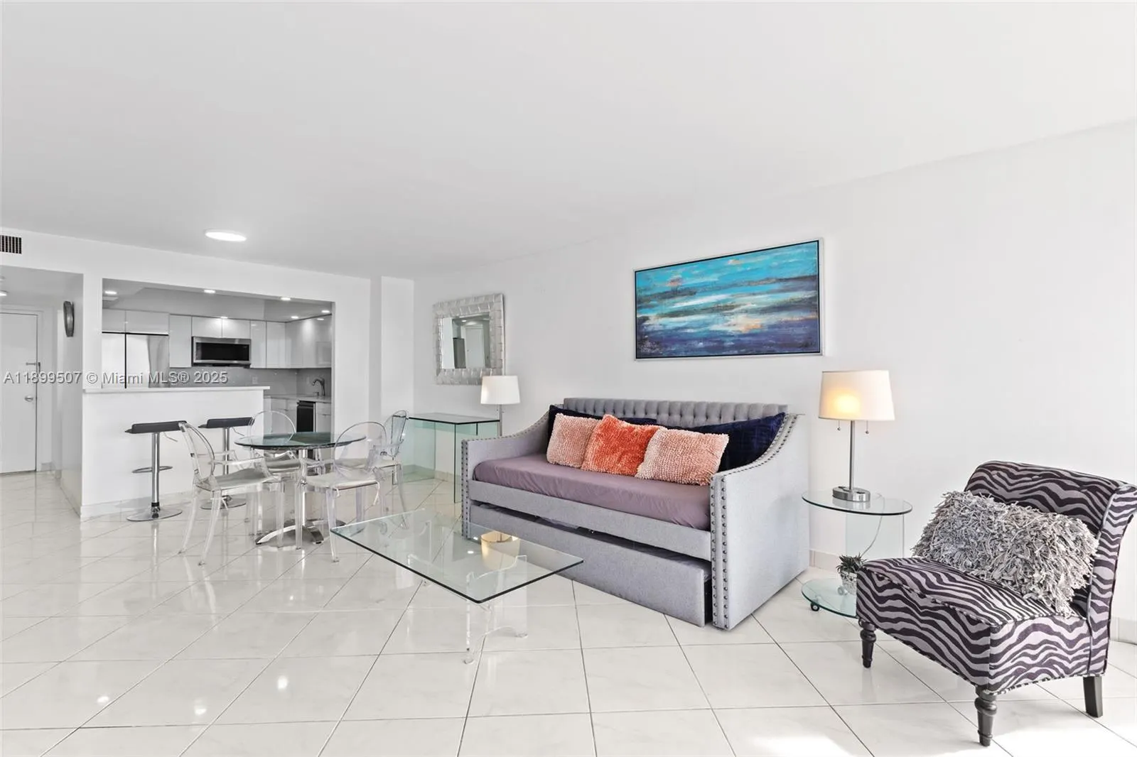 18021 Biscayne Blvd, #1003