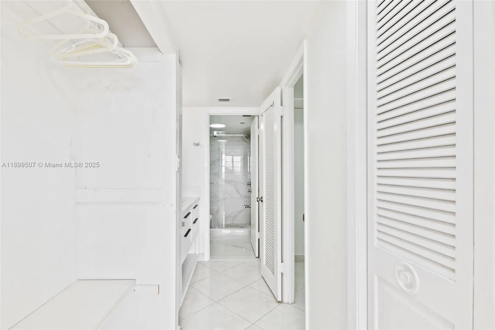 18021 Biscayne Blvd, #1003