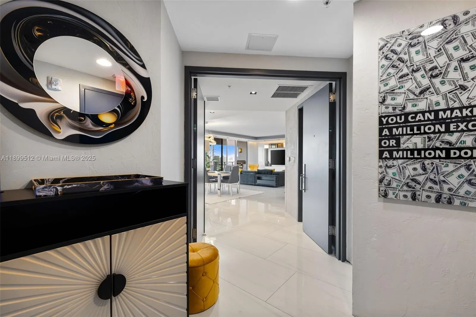 1180 N Federal Hwy, #1102