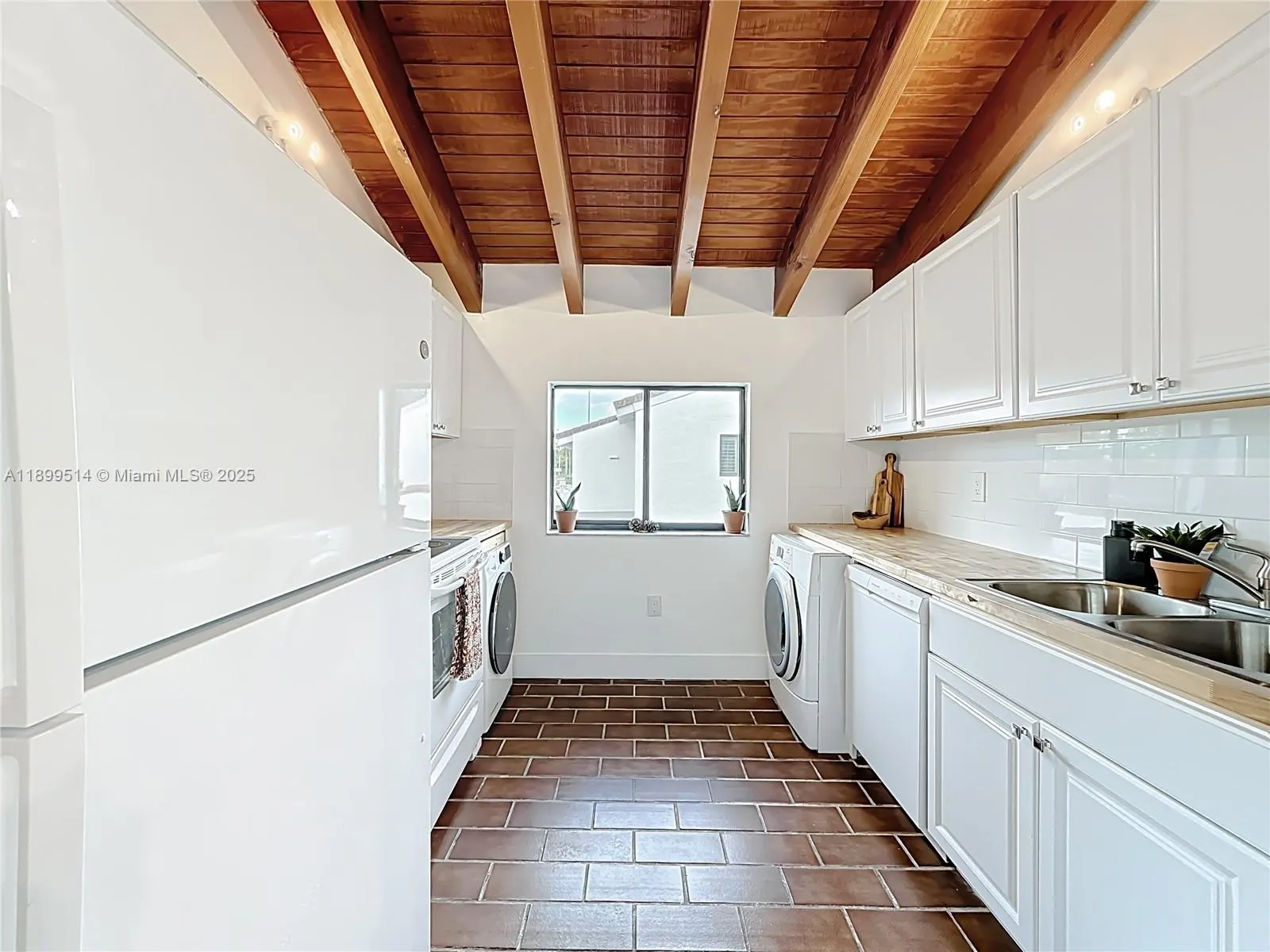 770 NW 106th Ave, #8B4-3