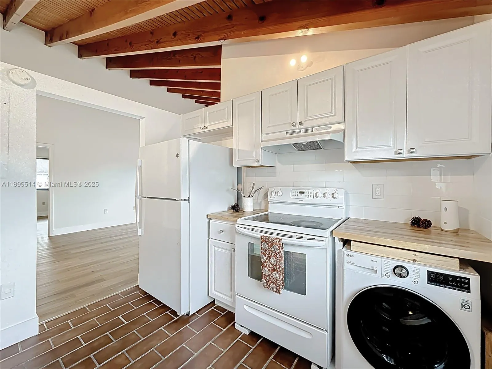 770 NW 106th Ave, #8B4-3