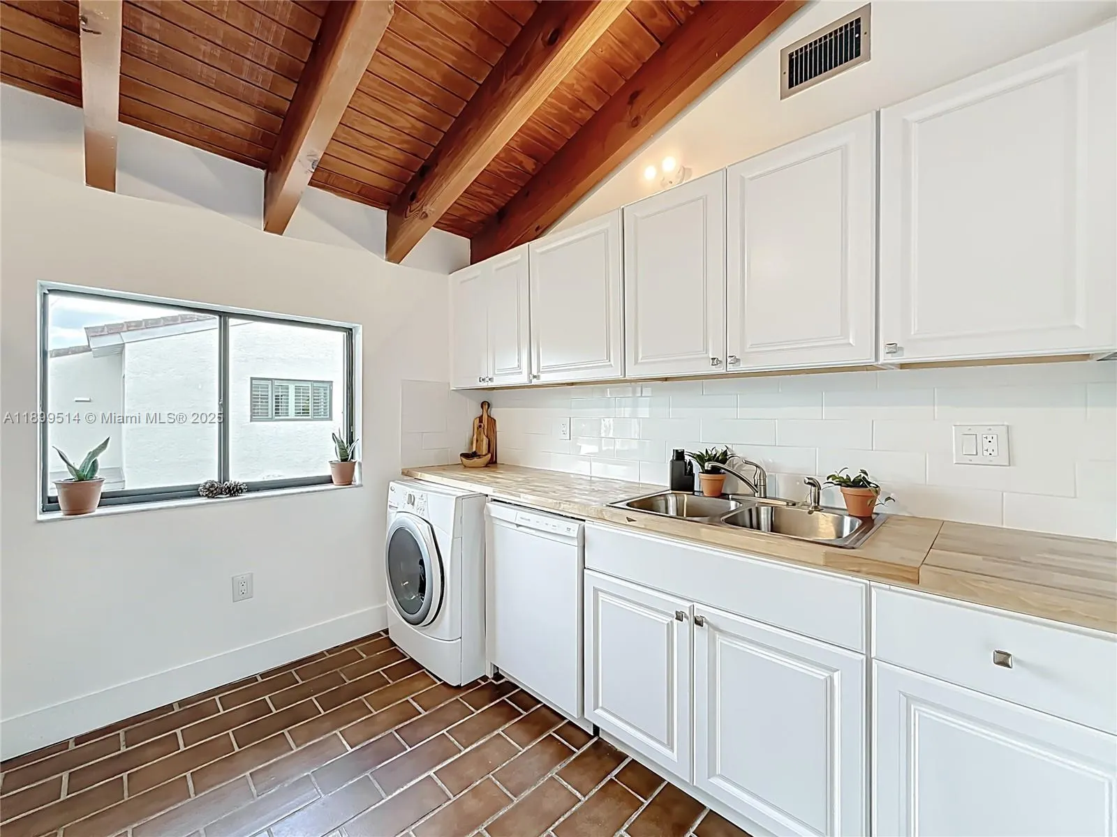 770 NW 106th Ave, #8B4-3