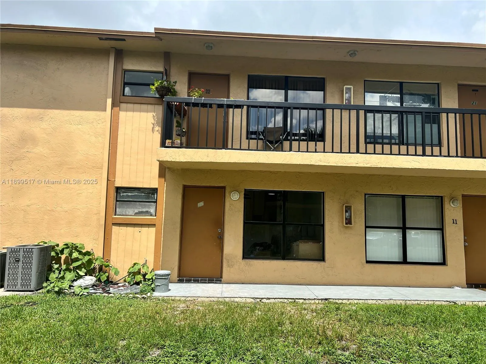 2685 W 66th St, #12-20