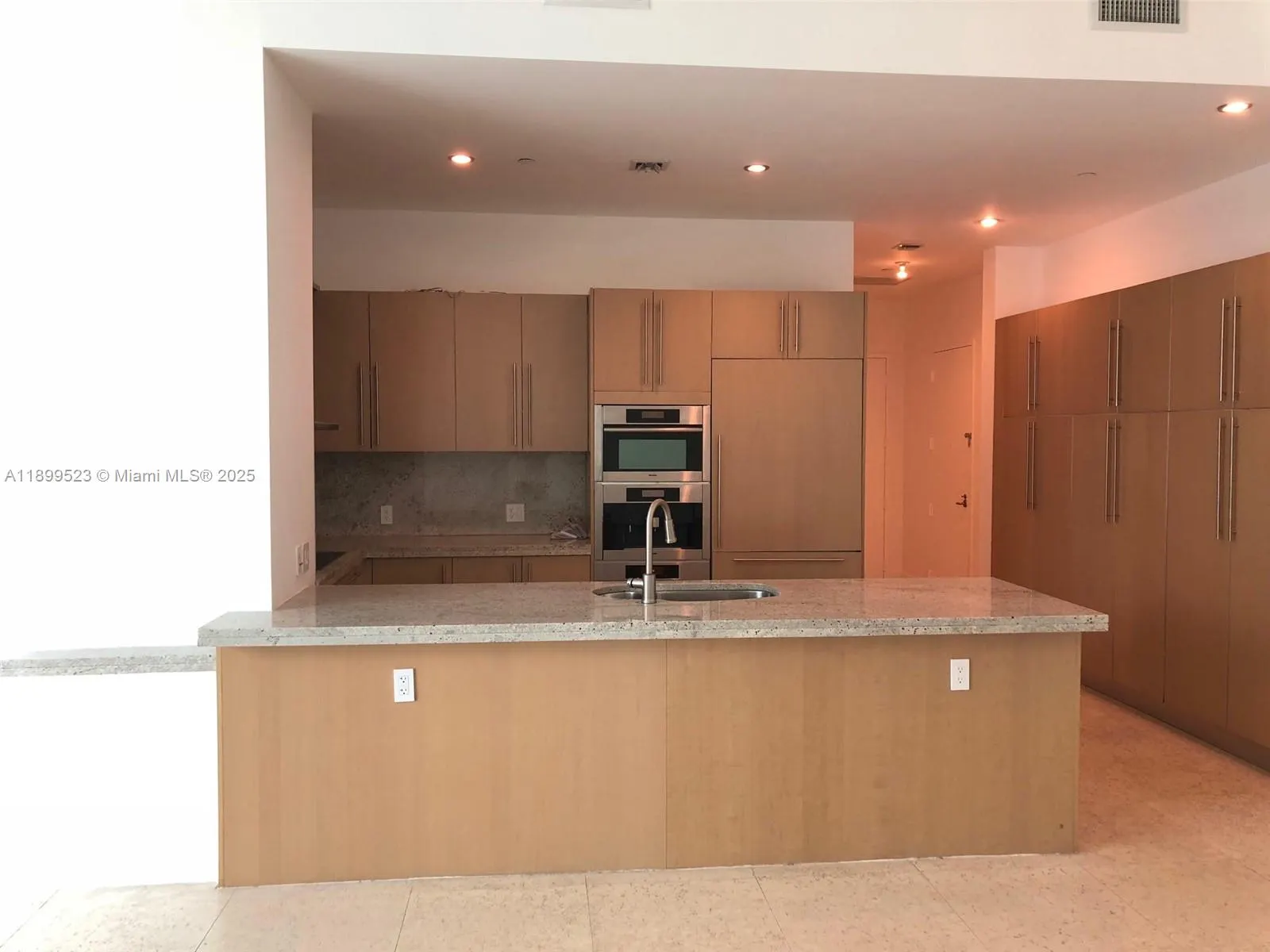 900 Brickell Key Blvd, #2205