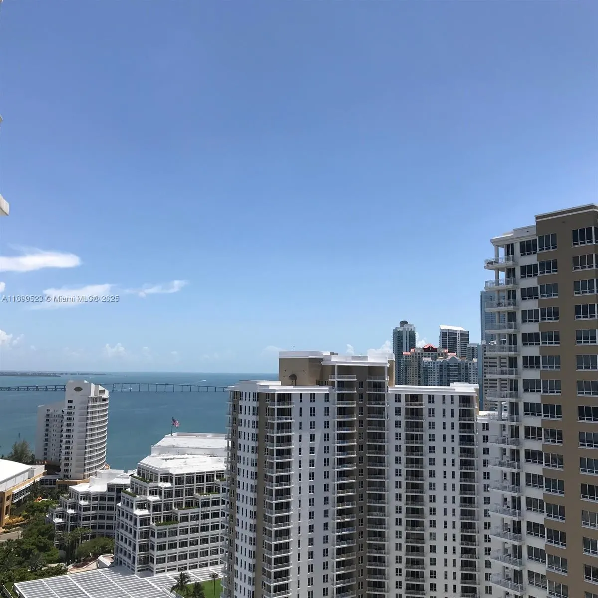 900 Brickell Key Blvd, #2205