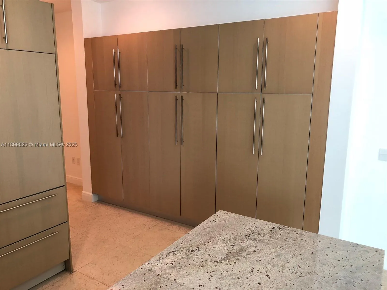 900 Brickell Key Blvd, #2205