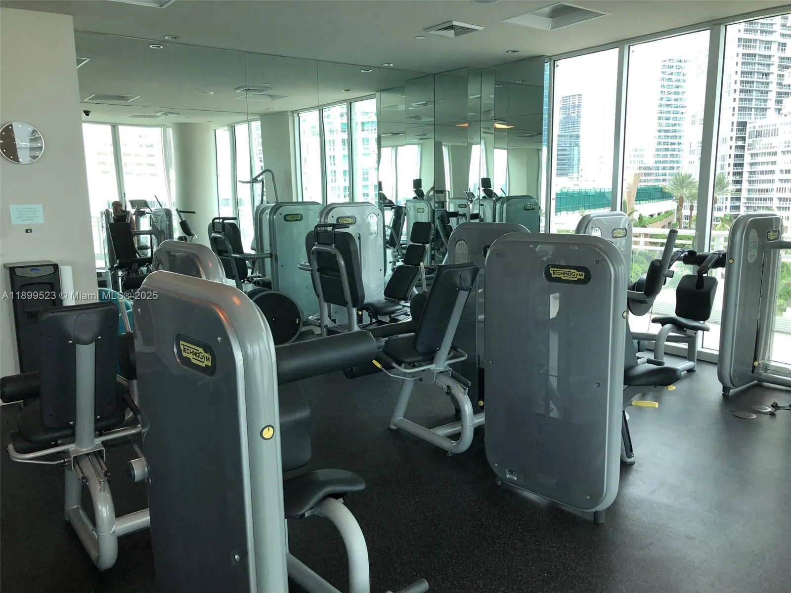 900 Brickell Key Blvd, #2205