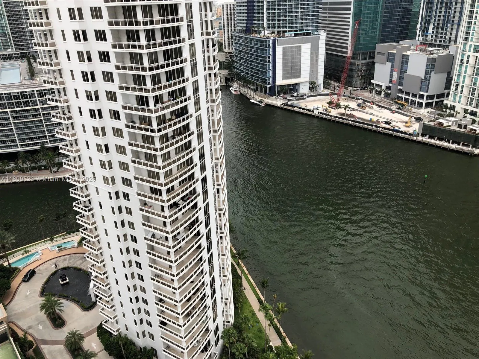 900 Brickell Key Blvd, #2205