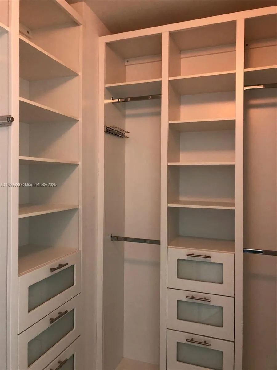 900 Brickell Key Blvd, #2205