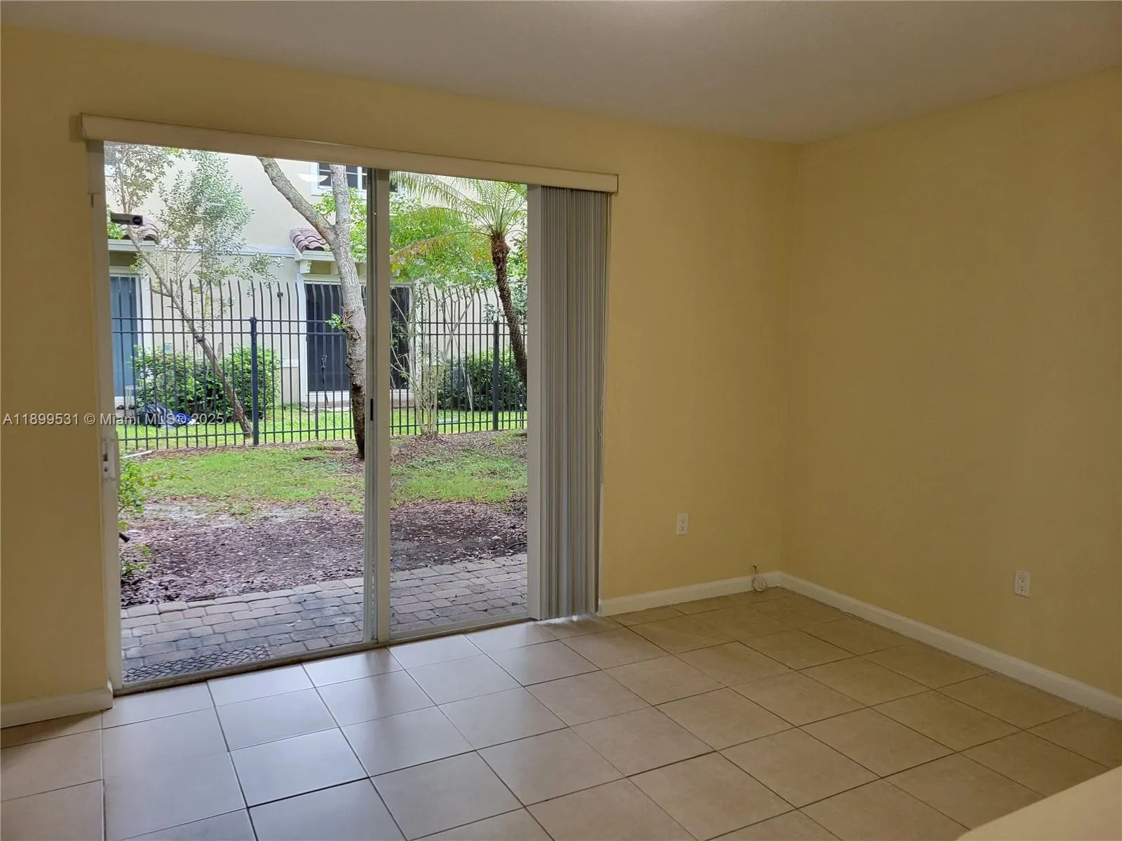 2707 SW 82nd Ave, #102
